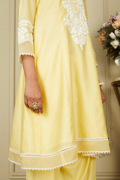 The Mrunal Butter Yellow Kurta Set