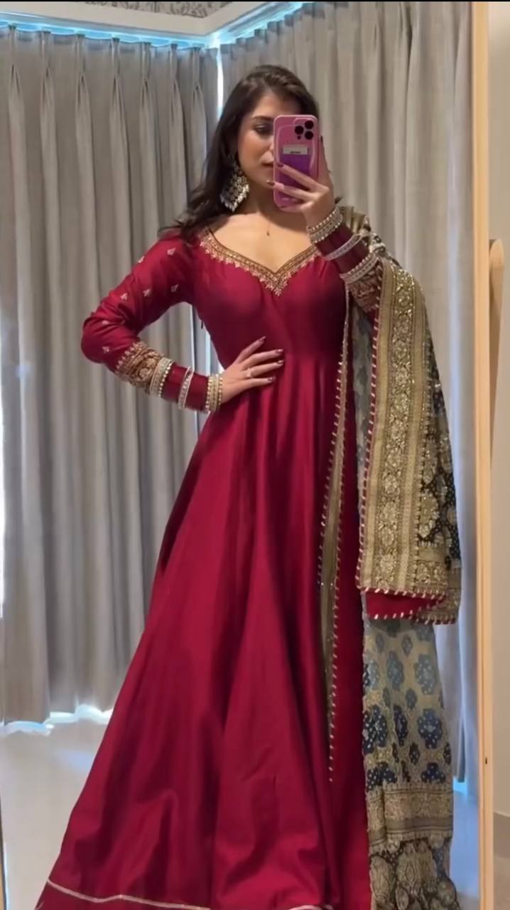 Dhruvi Pink Anarkali Premium Suit Set | Gulaal Jaipur