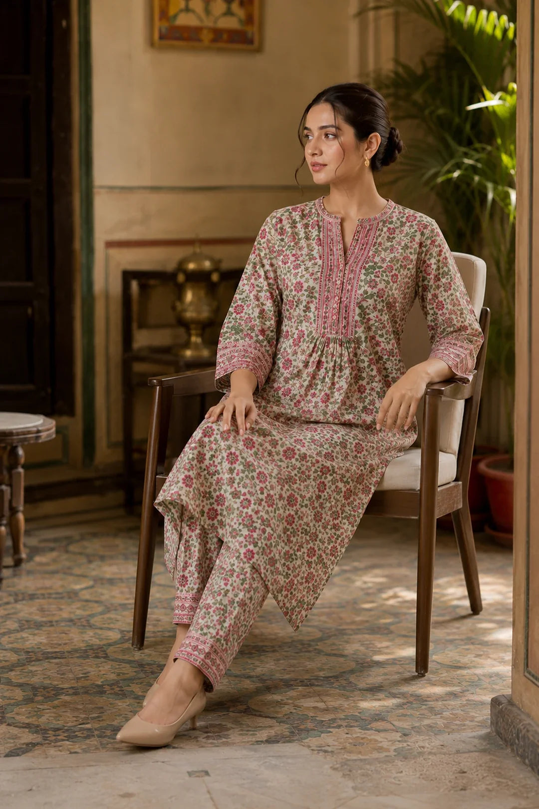 Mahnoor Kurta & Lantern Pant Set