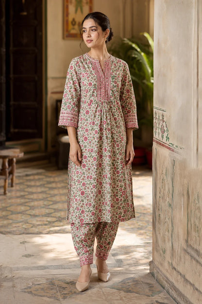 Mahnoor Kurta & Lantern Pant Set