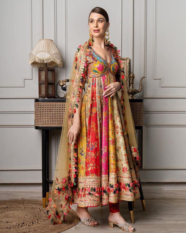 Avneet Signature Flared Anarkali Gown