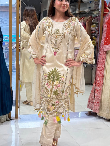 Maharani Ivory Embroidered Kurta Set with Tassel Dupatta | Gulaal Jaipur
